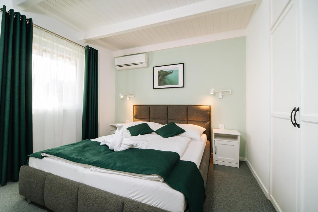 Topaz Apartmanhazak Balatongyörök المظهر الخارجي الصورة