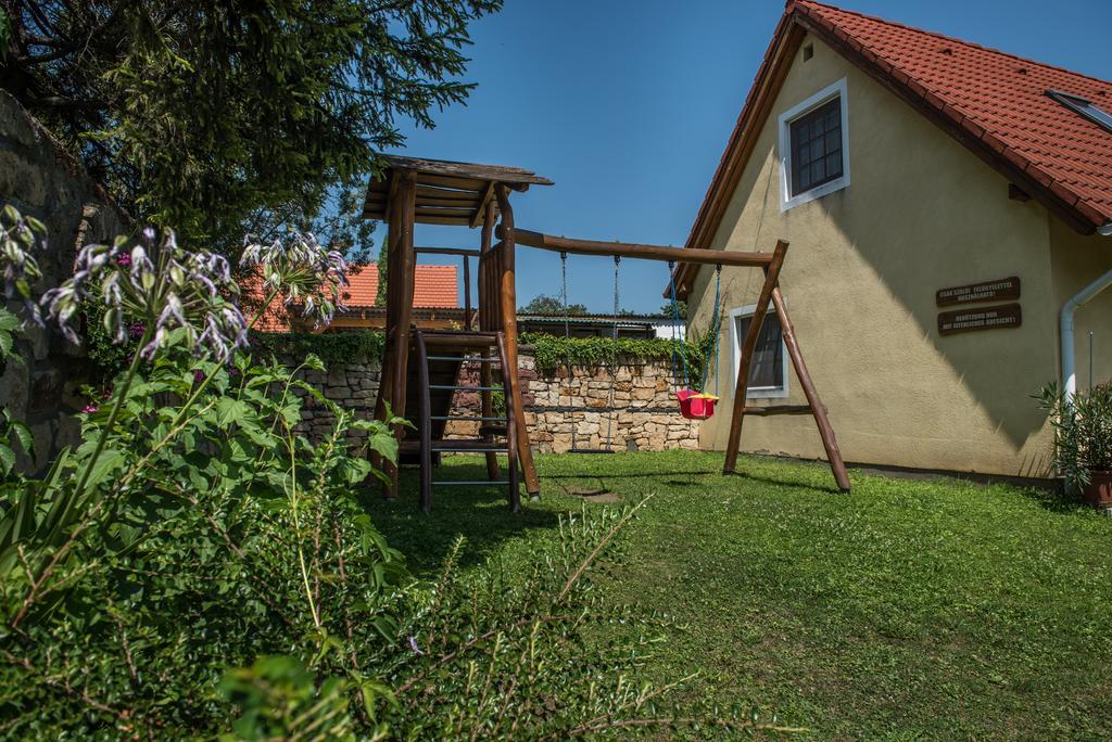 Topaz Apartmanhazak Balatongyörök المظهر الخارجي الصورة