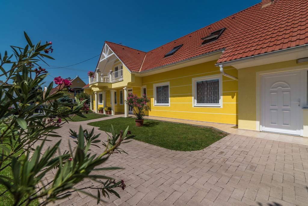 Topaz Apartmanhazak Balatongyörök المظهر الخارجي الصورة